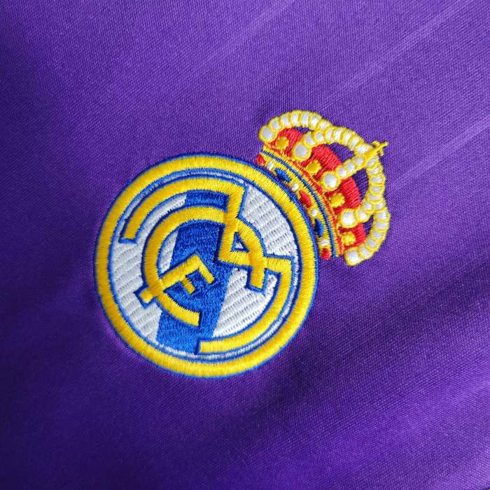 Real Madrid 2006-07 Retro Third Soccer Jersey - Fan Version