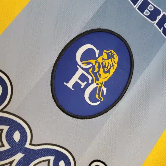 Chelsea 1995-97 Away Retro Soccer Jersey - Fan Version