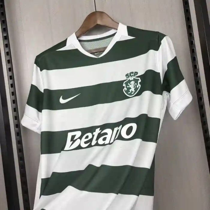 Sporting Lisbon 26/27 Home Soccer Jersey - Fan Version