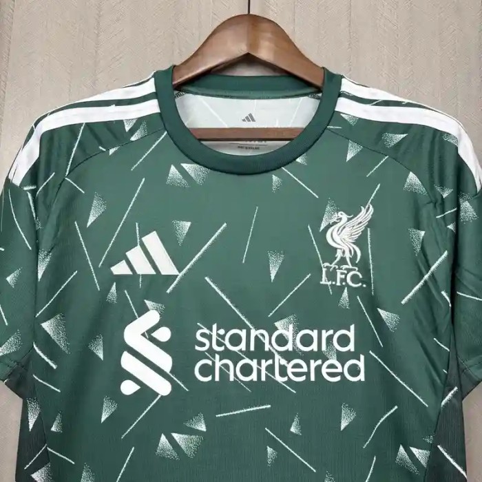 Liverpool 26/27 Goalkeeper Soccer Jersey - Fan Version