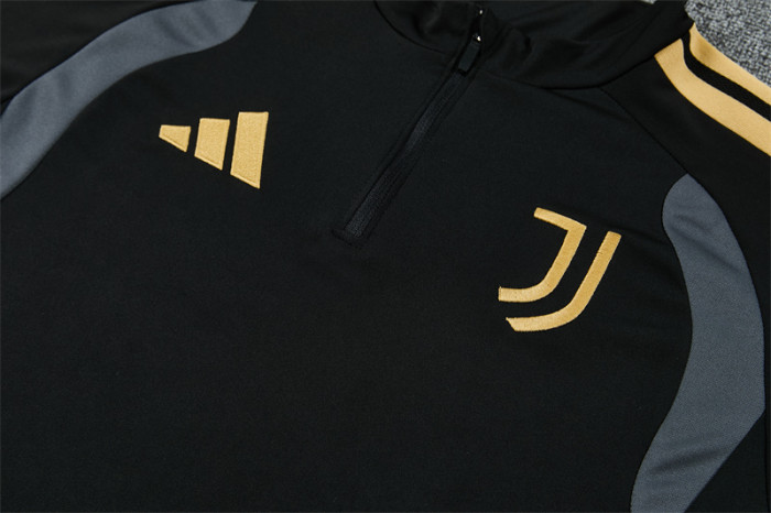 26-27 Juventus Half-zip Training Suit