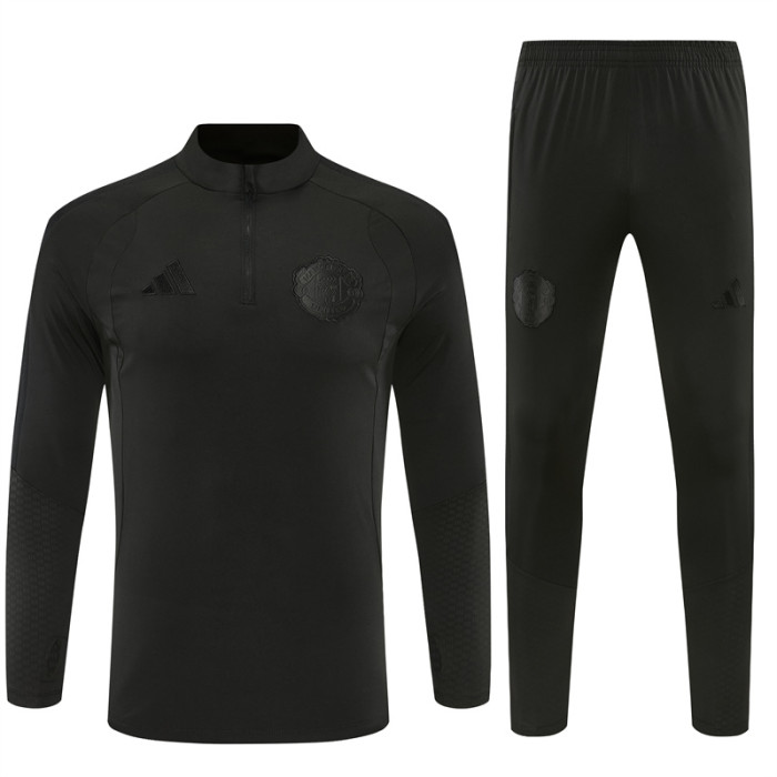 26-27 Manchester United Half-zip Training Suit