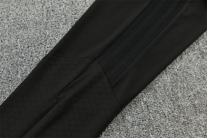 26-27 Manchester United Half-zip Training Suit