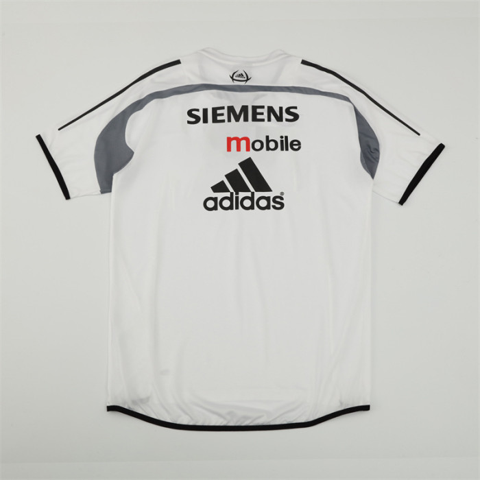 Real Madrid 2004-05 Retro Training jersey - Fan Version