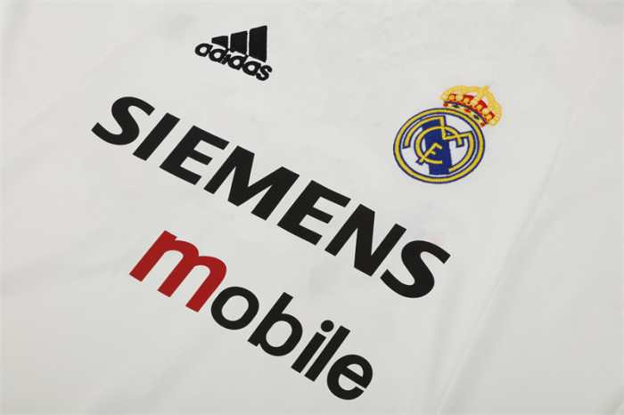 Real Madrid 2004-05 Retro Training jersey - Fan Version