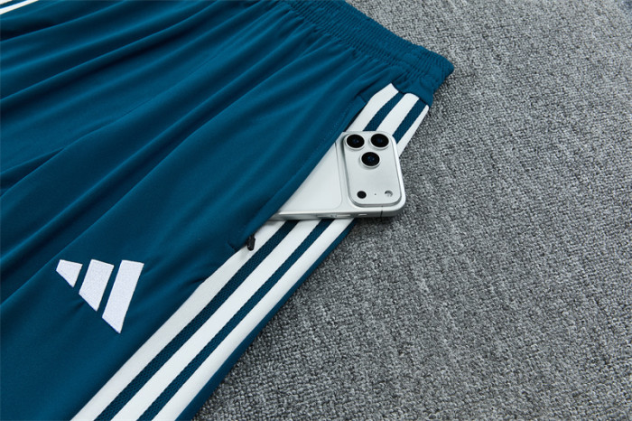 26-27 Arsenal Half-zip Training Suit