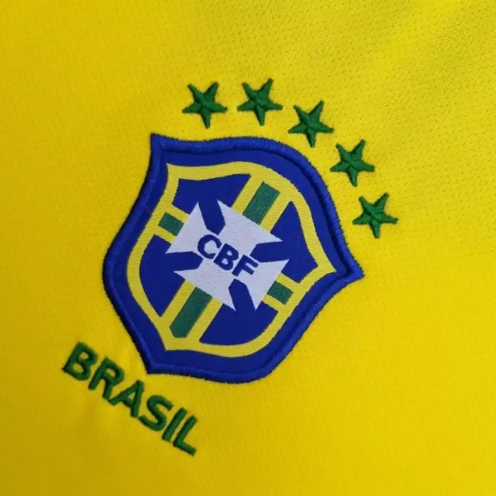 Brazil 2004 Retro Home Soccer Jersey - Fan Version