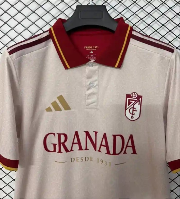 Granada 26/27 Retro version Soccer Jersey - Fan Version
