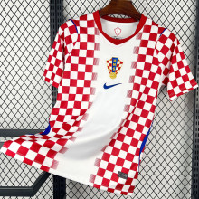 2026/27 Croatia Home Fans Soccer Jersey 背后有格子