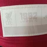 2025/26 LFC Red Baseball Player Version T-Shirt  硅胶版