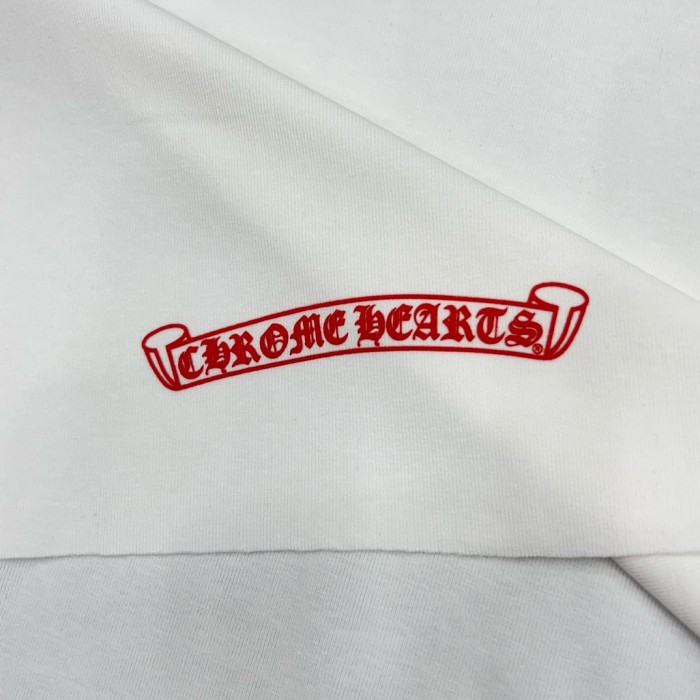 1:1 quality version Tongue Logo & Gothic Letter Neck Print White Cropped T-Shirt 2 colors 29096853