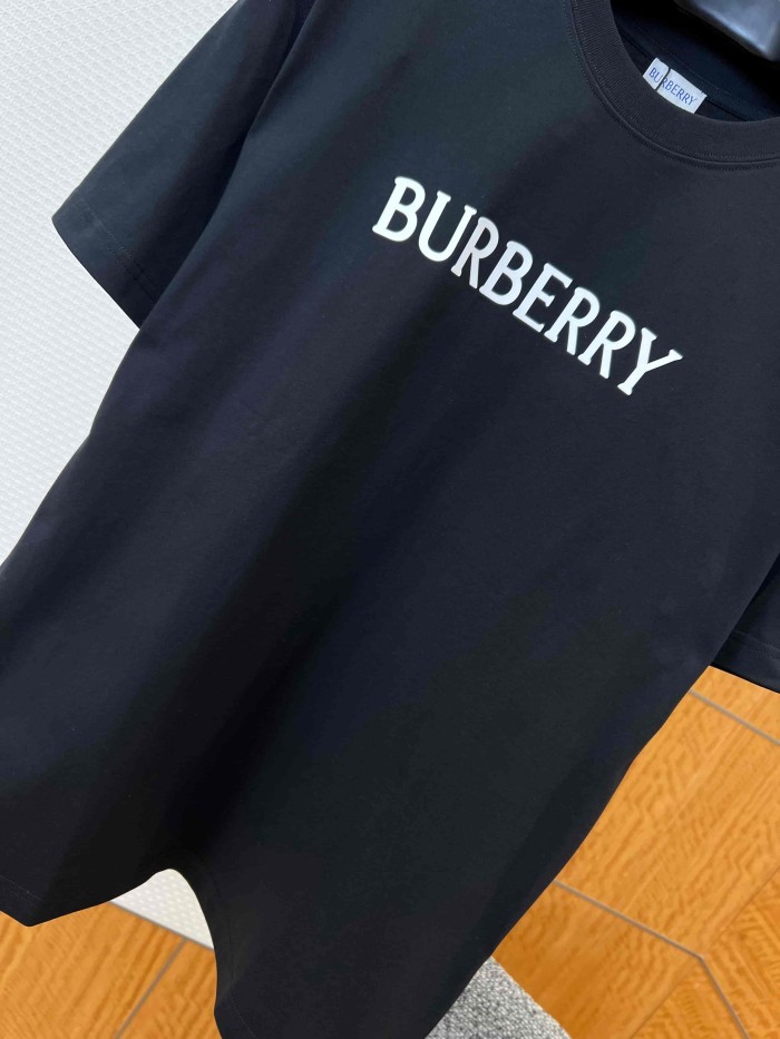 1:1 quality version Burberry Logo Print Cotton Crew Neck T-Shirt 4 colors 29105671