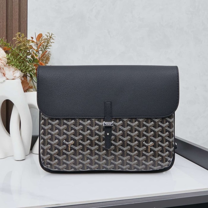1:1 qualituy verson Adjustable Strap & Flap Closure Coursier Crossbody Messenger 5 colors 29105300