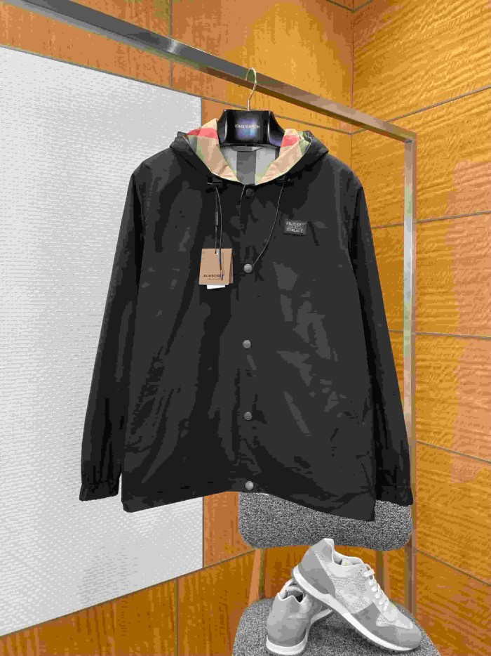 1:1 quality version Vintage Check Reversible Hooded Windbreaker Jacket 29105380