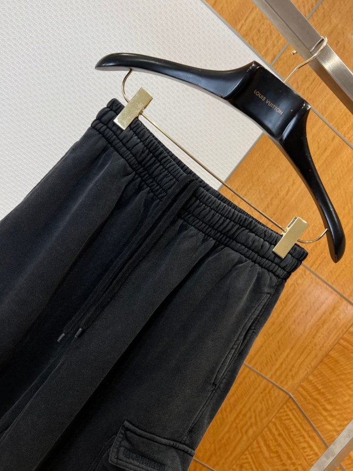1:1 quality version Embroidered Vintage Multi-Pocket Cargo Wide Leg Pants 29093617