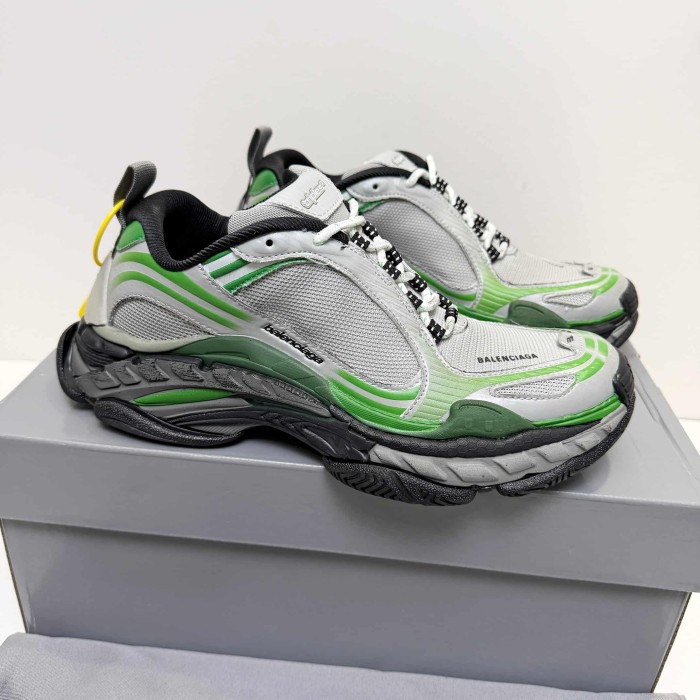 1:1 quality version Triple S.2 Gradient Wasteland Style Avant-Garde Futuristic Chunky Sneakers 7 colors 29097939