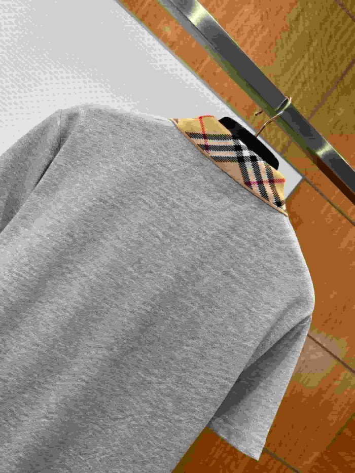 1:1 quality version Classic Check Collar Short Sleeve Polo Shirt 3 colors 29105654