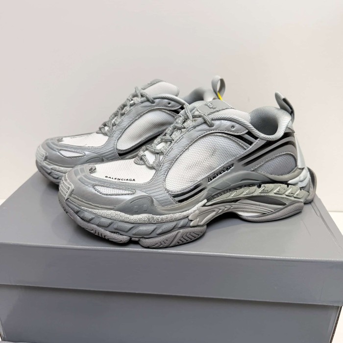 1:1 quality version Triple S.2 Gradient Wasteland Style Avant-Garde Futuristic Chunky Sneakers 7 colors 29097939