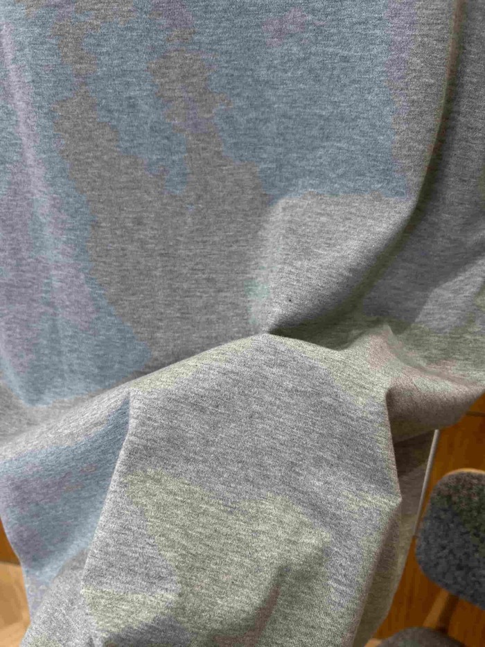 1:1 quality version Classic Letter Embroidered Crewneck T-shirt 2 colors 29105344