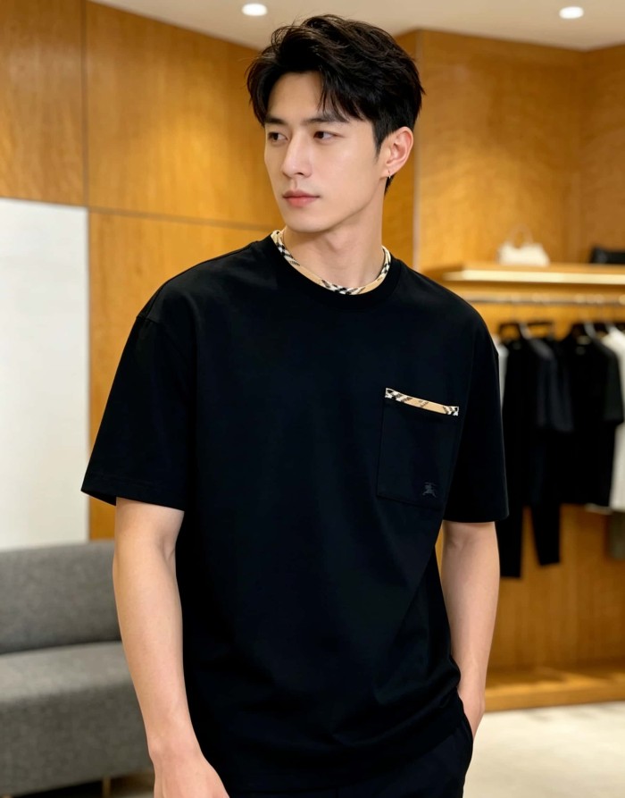 1:1 quality version Classic Plaid Patch Pocket Crewneck T-shirt 2 colors 29105476