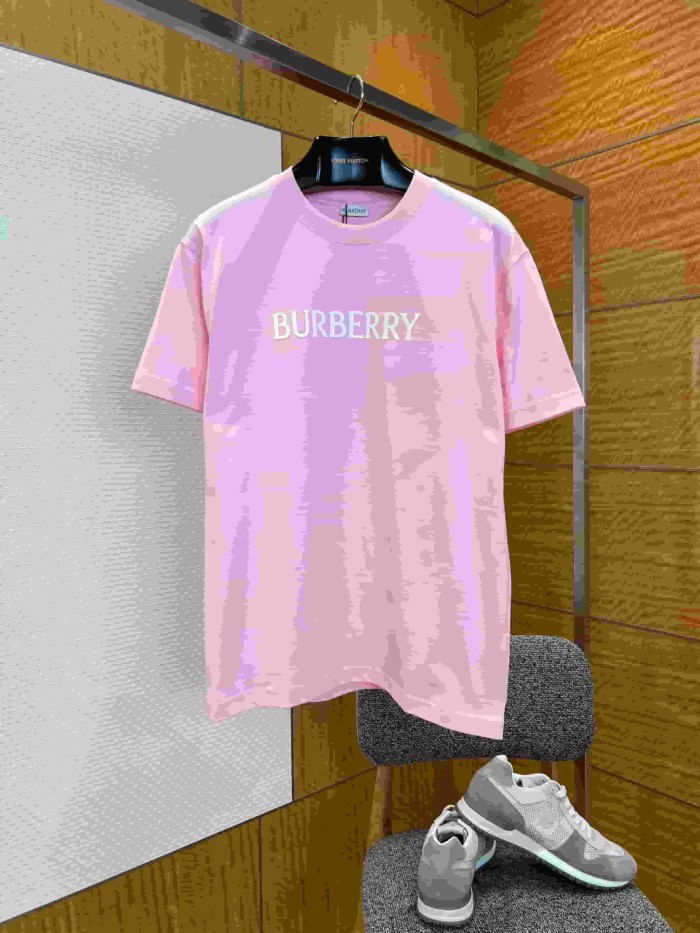 1:1 quality version Burberry Logo Print Cotton Crew Neck T-Shirt 4 colors 29105671