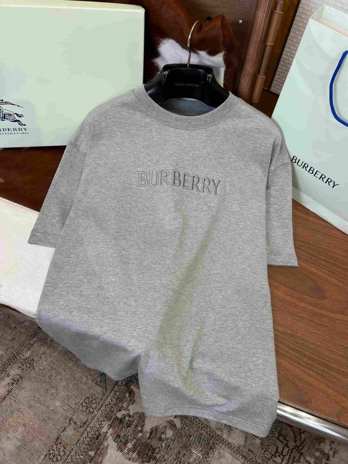 1:1 quality version Classic Letter Embroidered Crewneck T-shirt 2 colors 29105344
