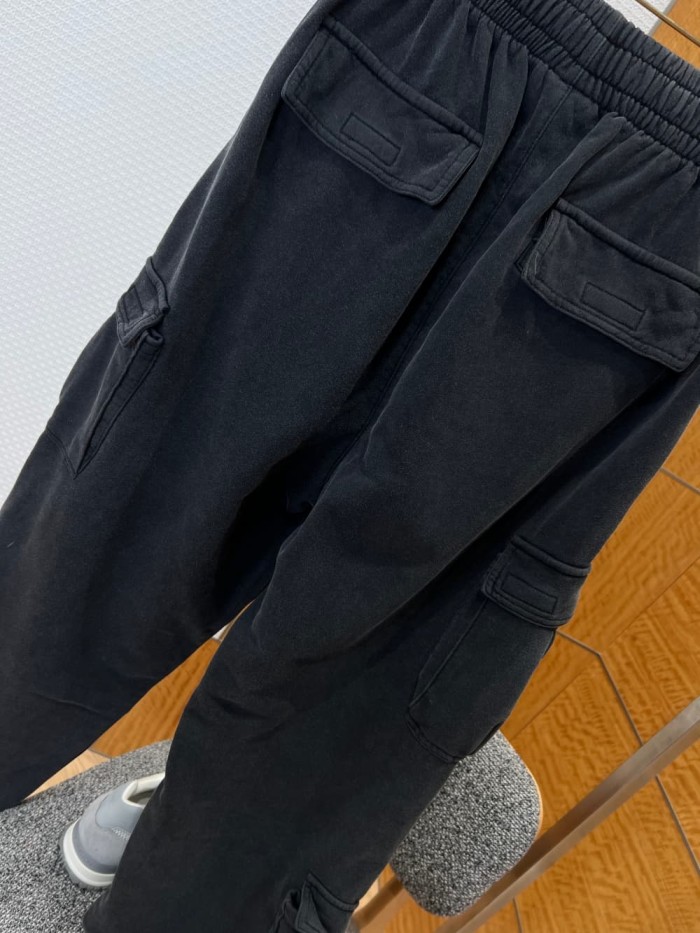1:1 quality version Embroidered Vintage Multi-Pocket Cargo Wide Leg Pants 29093617