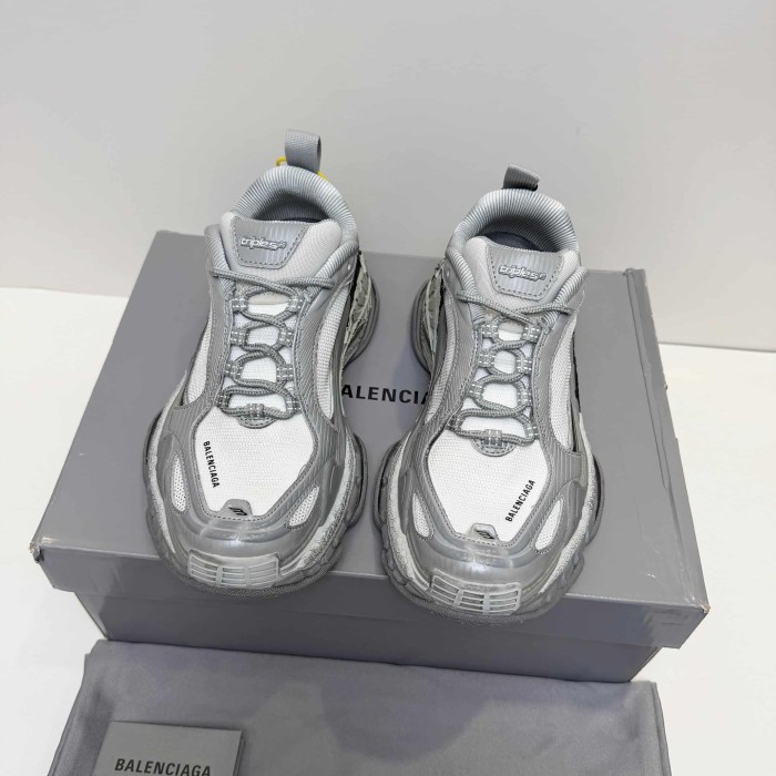 1:1 quality version Triple S.2 Gradient Wasteland Style Avant-Garde Futuristic Chunky Sneakers 7 colors 29097939