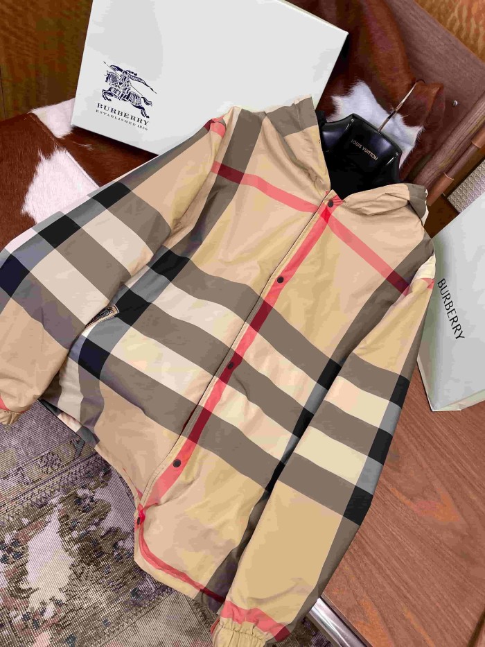 1:1 quality version Vintage Check Reversible Hooded Windbreaker Jacket 29105380