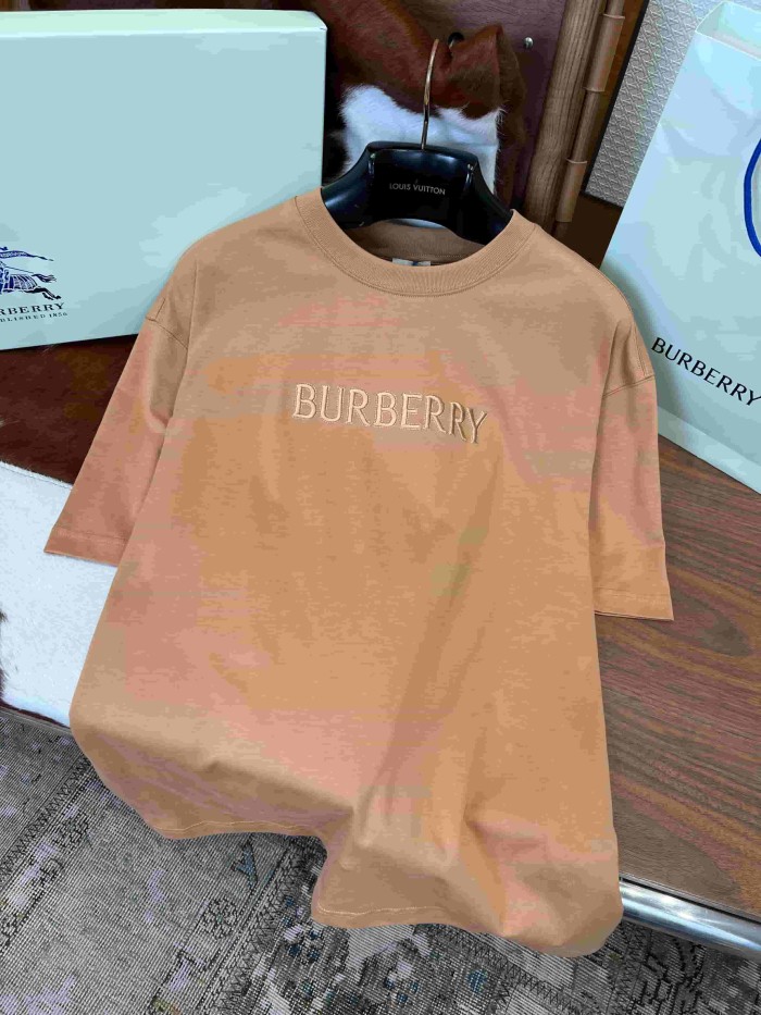1:1 quality version Classic Letter Embroidered Crewneck T-shirt 2 colors 29105344