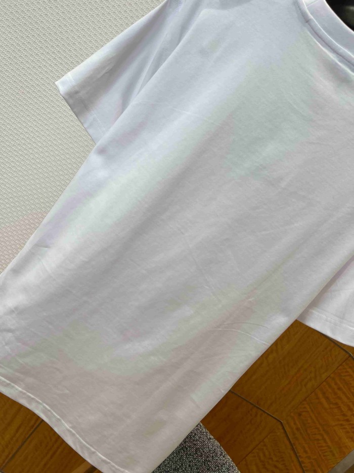 1:1 quality version Burberry Logo Print Cotton Crew Neck T-Shirt 4 colors 29105671