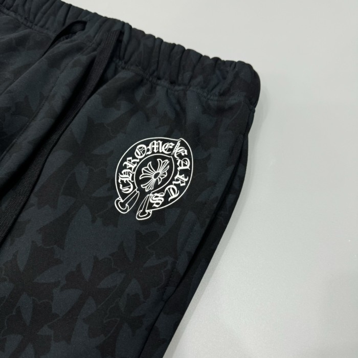 1:1 quality version Green Camo Cross & Vertical Gothic Print Jogger Sweatpants 29097769