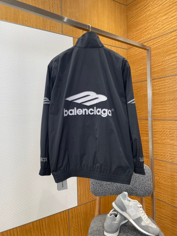 1:1 quality version Logo Embroidered Football Sports Stand Collar Jacket 2 colors 29093640