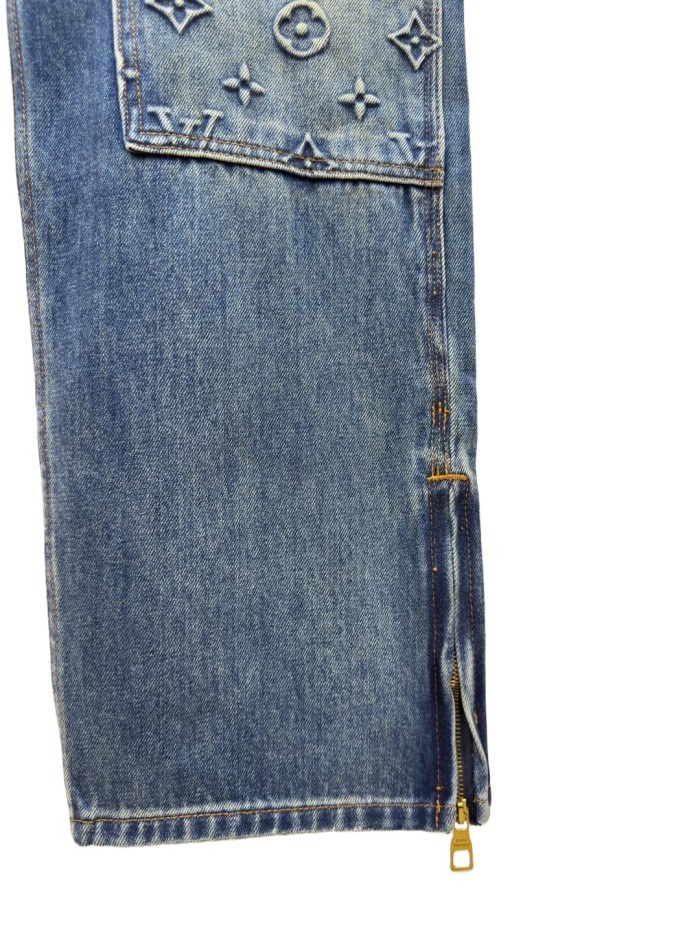 1:1 quality version Embroidered Rivet Distressed Denim Work Jeans 28687461