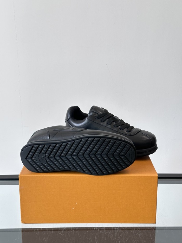 1:1 quality version 28389994 BUTTERSOFT Sports Shoes 7 colors