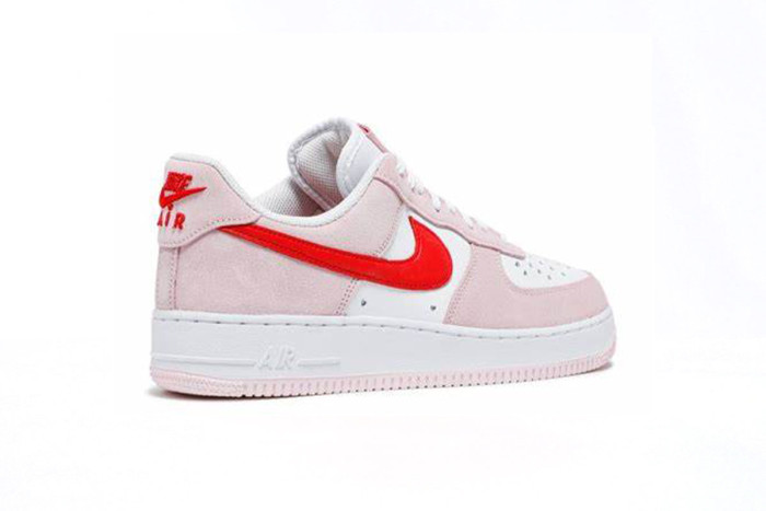 N  Air Force 1 Low '07 QS Valentine's Day Love Letter DD3384-600