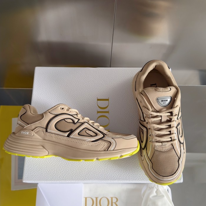 1:1 quality version Leather and mesh fabric patchwork reflective sneakers 35 colors 27736899