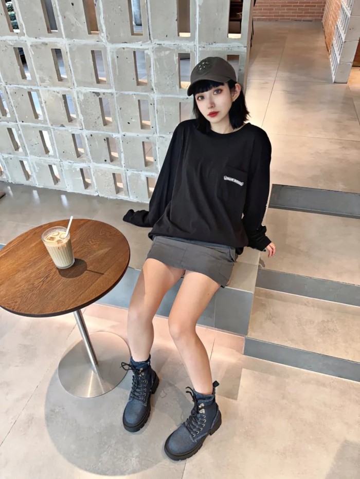 1:1 quality version Printed Crew Neck Sweatshirt 2 Colors 28947705