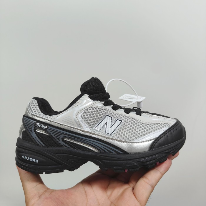509 Series Breathable Mesh Non-Slip Retro Running Shoes for Kids 8 colors 29010815