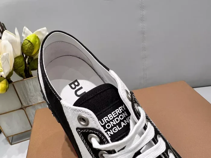BURB5RRY CHECK COTTON SNEAKERS   BBR130