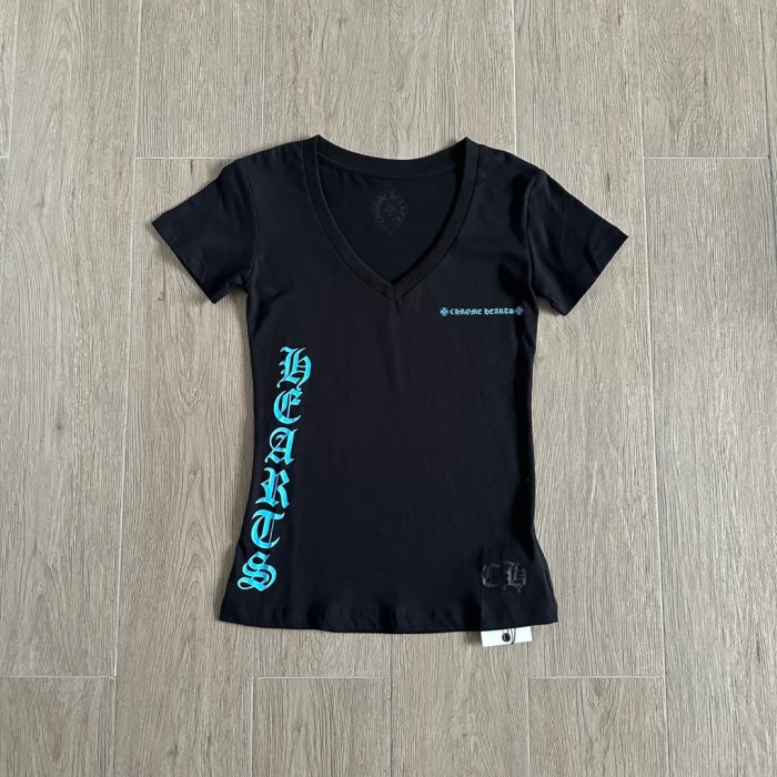 1:1 quality version Sanskrit Small Logo Print V-Neck Tee for girls 29033516