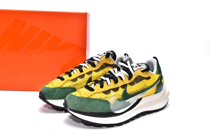 Sacai x  N Pegasua Vaporfly Yellow Green CI9928-300