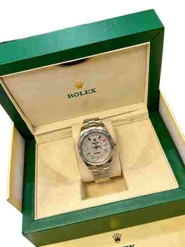 DAY-DATE Rainbow-Colored Hour Markers Mechanical Movement Watch【Dial diameter：40mm 】28771368