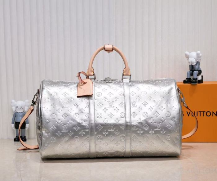 28425304 Full-print logo silver travel bag