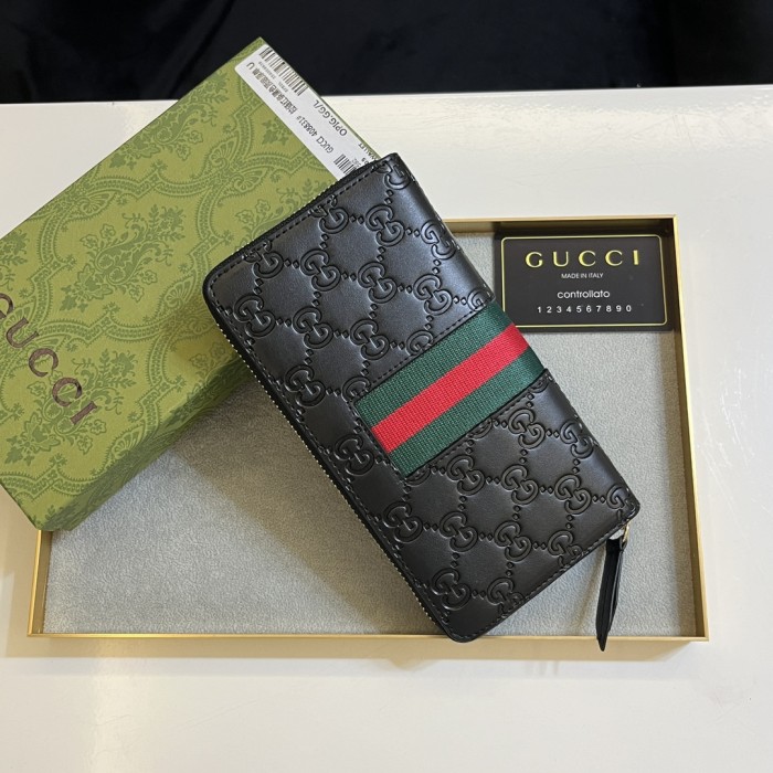 28181597 Brand Woven Ribbon Stripe Wallet