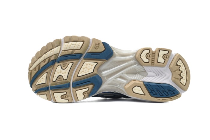 AC Gel-Kayano 14 Cream Pure Silver Champagne 1201A019-105