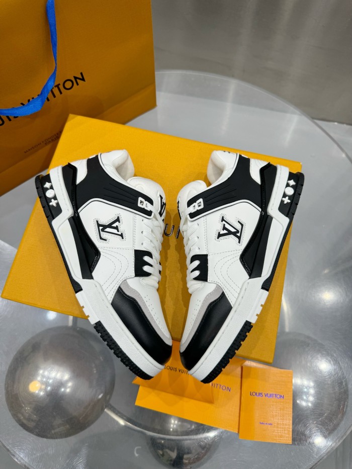 1:1 quality version 28030950 Trainer and Tyler Collaboration Sneakers 5 colors
