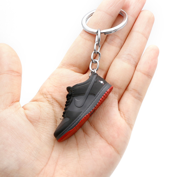 28360388 3D Sneaker Shoe Keychain 54 colors
