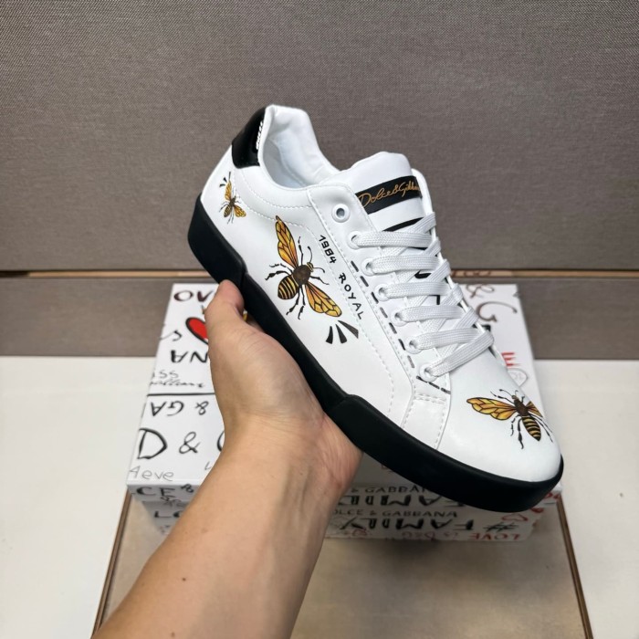 1:1 quality version Heart Crown and Insect Embellishments Casual White Sneakers 28816107