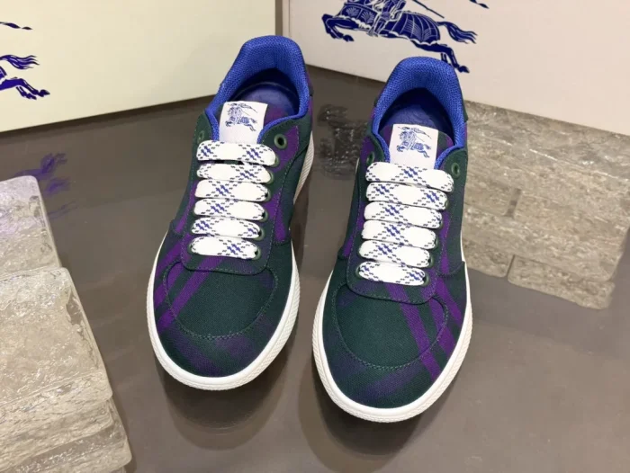 BURB5RRY TERRACE CHECK SNEAKERS   BBR103